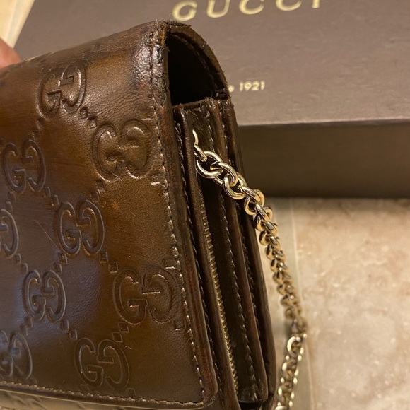 (SOLD) Auth Gucci Wallet on chain - Picture 12 of 15